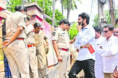 కూటమి పాలనలో రక్షణ కరవు