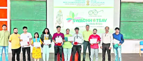 ఐజర్లో ఘనంగా స్వచ్ఛోత్సవ్