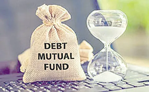 Debt mutual funds experienced a significant outflow of Rs 1.02 lakh crore in September 2025