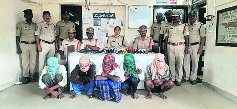 జెడ్పీటీసీ హత్య కేసులో ఏడుగురు అరెస్ట్