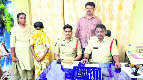 మహిళా దొంగ అరెస్ట్