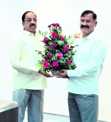 వ్యవసాయ కళాశాల జిల్లాకు వరం