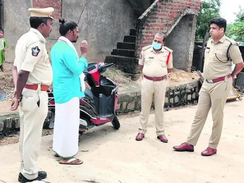 పోలీసు వ్యవస్థపై విశ్వాసం పెంచాలి