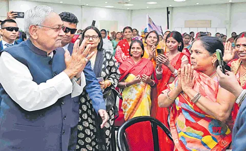 Sakshi Guest Column On Bihar Assembly Elections, Women Voters
