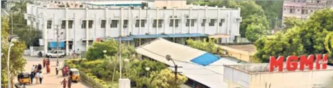 వేటుతో సరి.. పర్యవేక్షణ లేదు మరి!