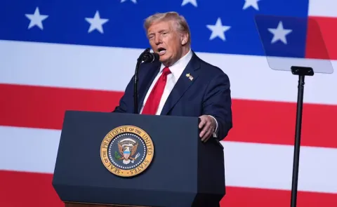 Donald Trump sets deadline for Hamas to respond to peace plan