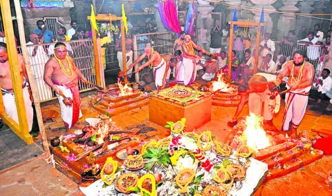 ముగిసిన అహోబిల పవిత్రోత్సవాలు