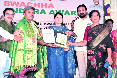 స్వచ్ఛ జిల్లాకు అందరూ సహకరించాలి