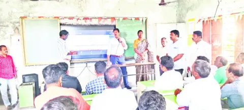 పోస్టర్లు, కరపత్రాల ముద్రణలో నిబంధనలు పాటించాలి