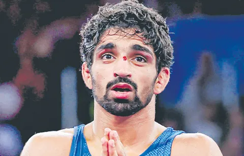 Aman Sehrawat banned for one year