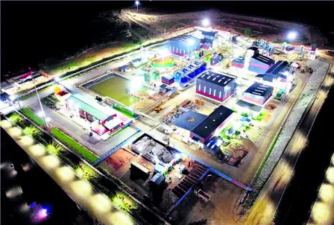 ‘బంగారు’ కాంతులు!