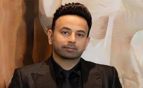 Jabalpur Man Lives In Burj Khalifa 8 Class Dropout Satish entrepreneurial journey