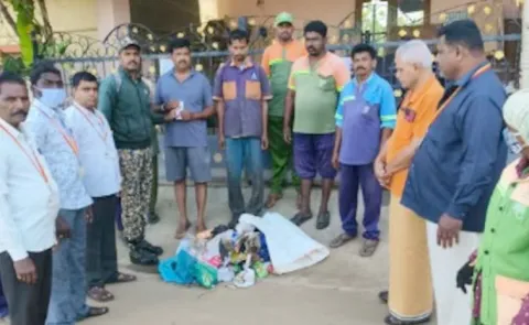 Bengaluru civic body launches 'Garbage Dumping Festival' to shame litterbugs5