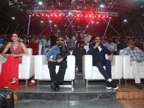 Thug Life Pre Release Event In Vizag Photos7