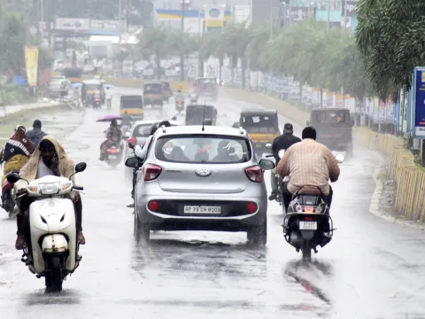 Heavy Rain Fall in Srikakulam Photos