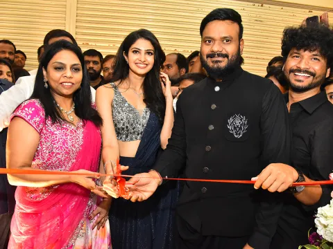 Femina Flaunt Studio SalonLaunch by manasa varanasi stills