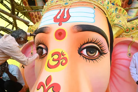 Khairatabad Ganesh 2025 Vishwashanti Mahashakti Ganapati Photos