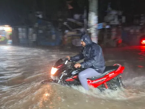 Heavy Rains in Hyderabad Photos