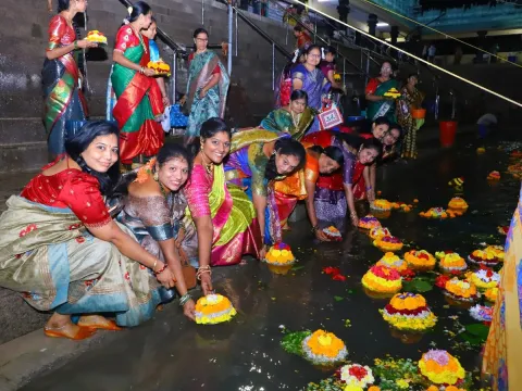 Bathukamma Celebrations 2025 In Telangana Photos