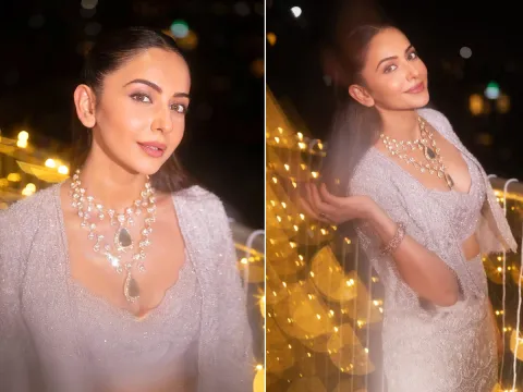 Actress Rakul Preet Singh Stuns Fans with Her Stunning Diwali Look Photos