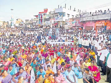 ముక్కలు చేస్తే సహించం.. 57 రోజులుగా నిర్విరామ పోరు