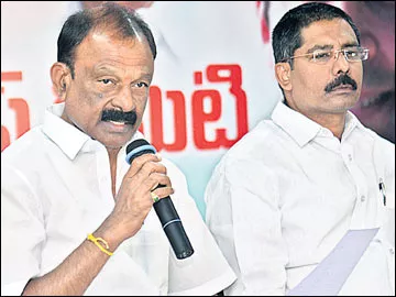 కాంగ్రెస్‌లో భారీ నియామకాలు - Sakshi