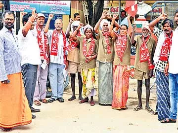 అయినా సరే... టెండర్లకే మొగ్గు