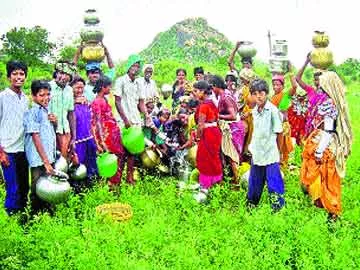 నీటి కోసం..జాగారం