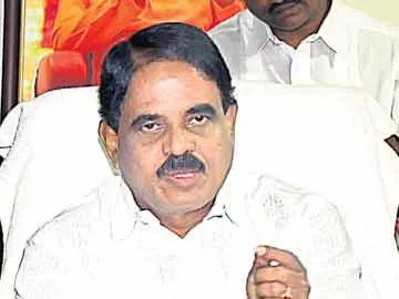 కొత్త ఐటీ పరిశ్రమలకు నెలలోపే అనుమతులు - Sakshi