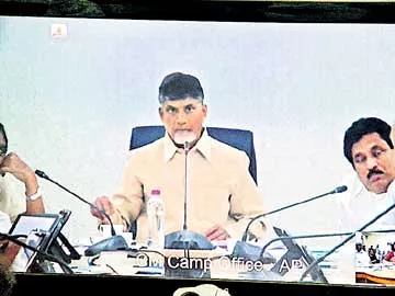 మరో రెండు రోజులు పింఛన్ల పరిశీలన - Sakshi