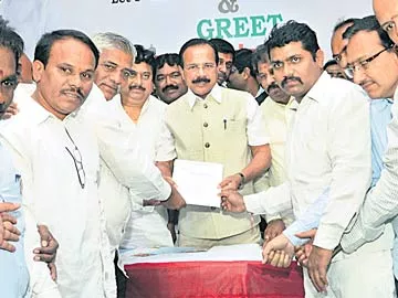 మూడు నెలల్లో ప్రత్యేక హైకోర్టు - Sakshi