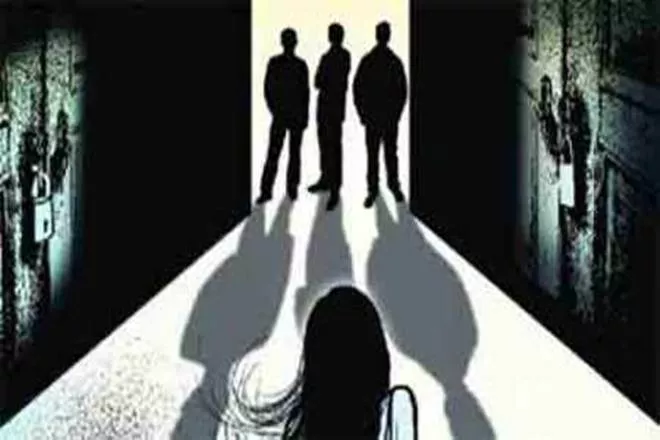 Girl abducted from Noida Golf Course metro station, gangraped in moving car