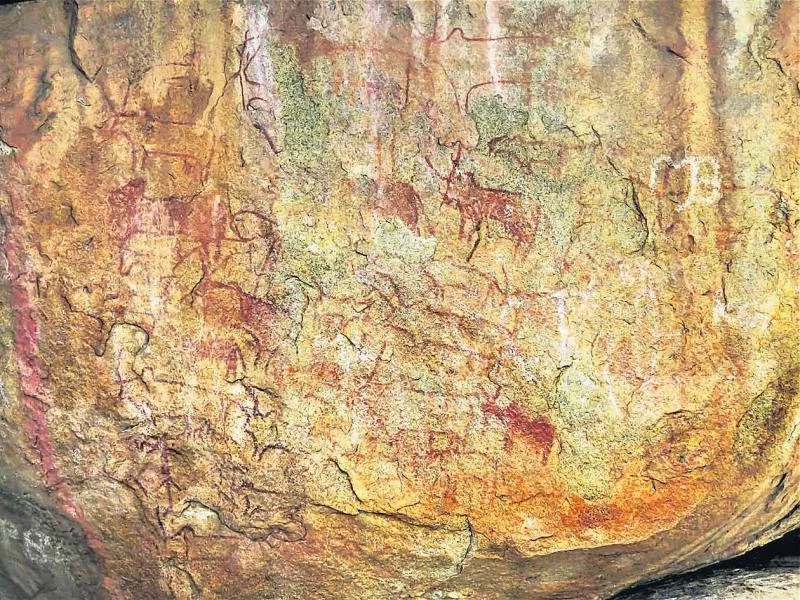 Prehistoric humans used colors to paint drawings