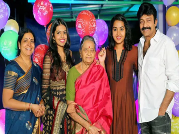 Hero Rajasekhar's mother Aandal Varadharajan passes away 