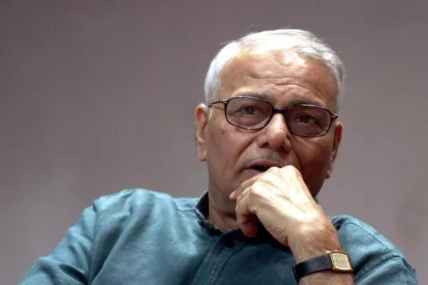 BJP and Jaietly Reaction on Yashwant Sinha's remarks - Sakshi