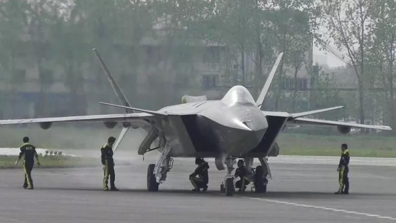 J-20 Jets Join China's People Liberation Army