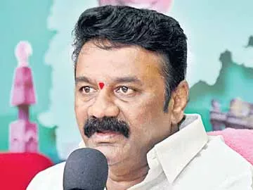 'అందరి చూపు తెలంగాణ భవన్ వైపే' - Sakshi