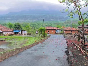 ఊరంతా ఒకే కుటుంబం