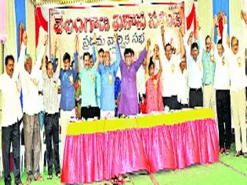 హైకోర్టు విభజనతోనే తెలంగాణకు న్యాయం