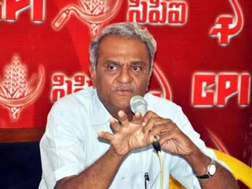 చంద్రబాబు అండతోనే భూదందా: నారాయణ - Sakshi