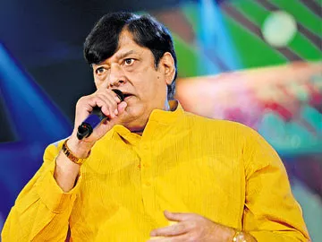 భవసాగరం ఈదుకుంటూ...పడవెళ్లిపోయింది!