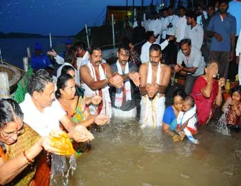 సంగమేశ్వరం..భక్తి పారవశ్యం