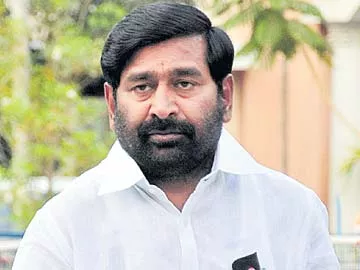 దళితులకు 10 వేల ఎకరాల భూపంపిణీ