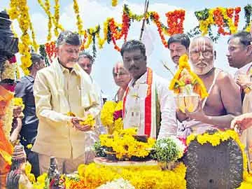 పారిశ్రామిక కారిడార్గా తీరప్రాంతం - Sakshi