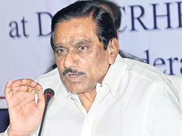 సీమలో బీసీలకు ఒక్క ఎమ్మెల్సీ సీటు ఇవ్వలేదు - Sakshi