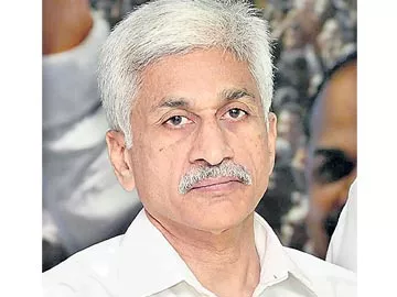 చెన్నై ఆర్బీఐలో పాత నోట్ల మార్పు - Sakshi