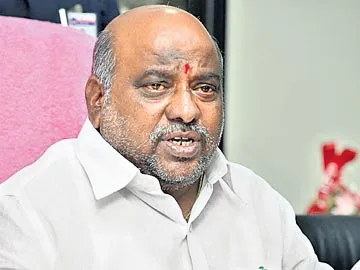 బీసీ యువతకు 102 కోట్ల రాయితీ రుణాలు