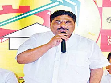 సింహంలా పనిచేశాను.. జీరోలా చేస్తున్నారు - Sakshi