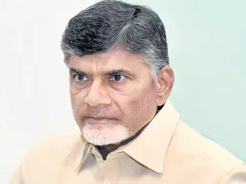 కేసులు నన్నేమీ చేయలేవు - Sakshi