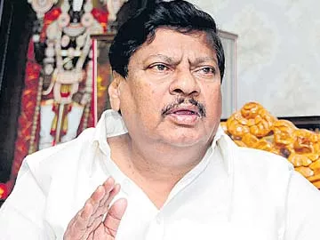 మీడియాతో మాట్లాడొద్దు ప్లీజ్‌.. - Sakshi